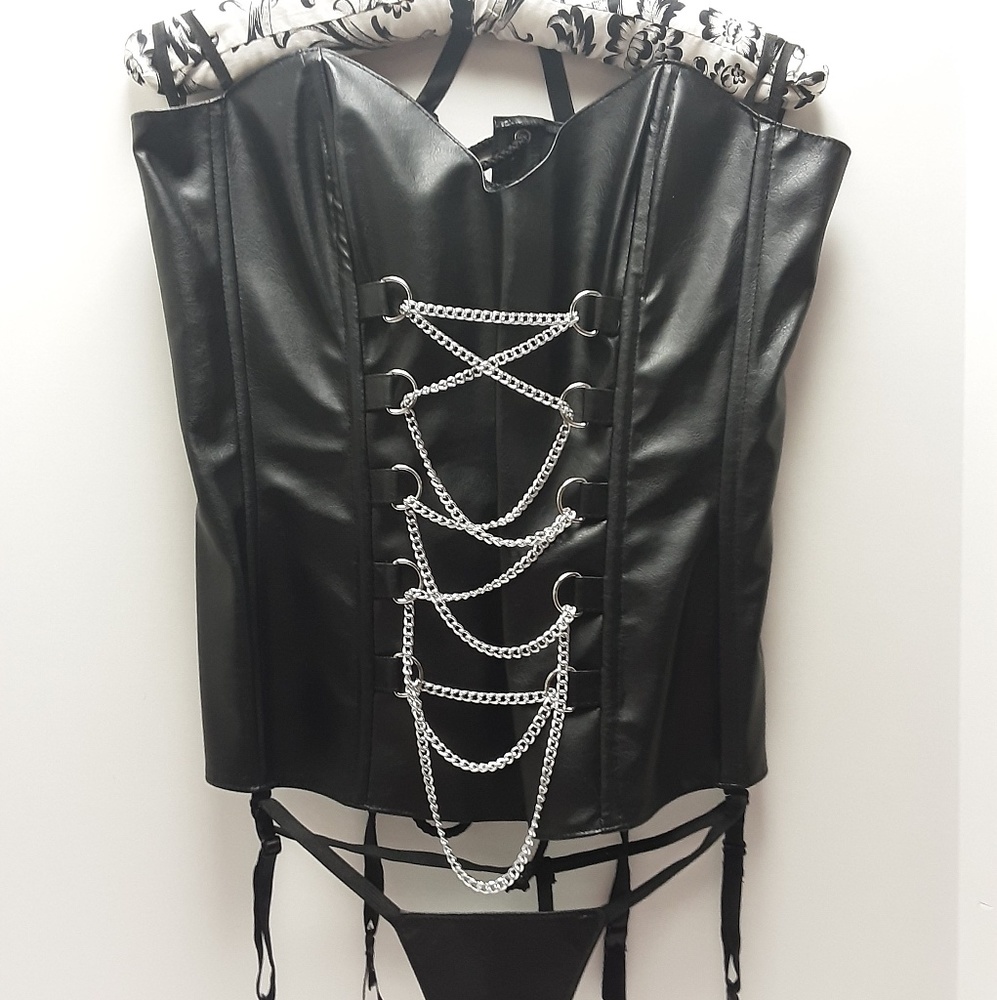 LEATHER CORSET with THONG  L